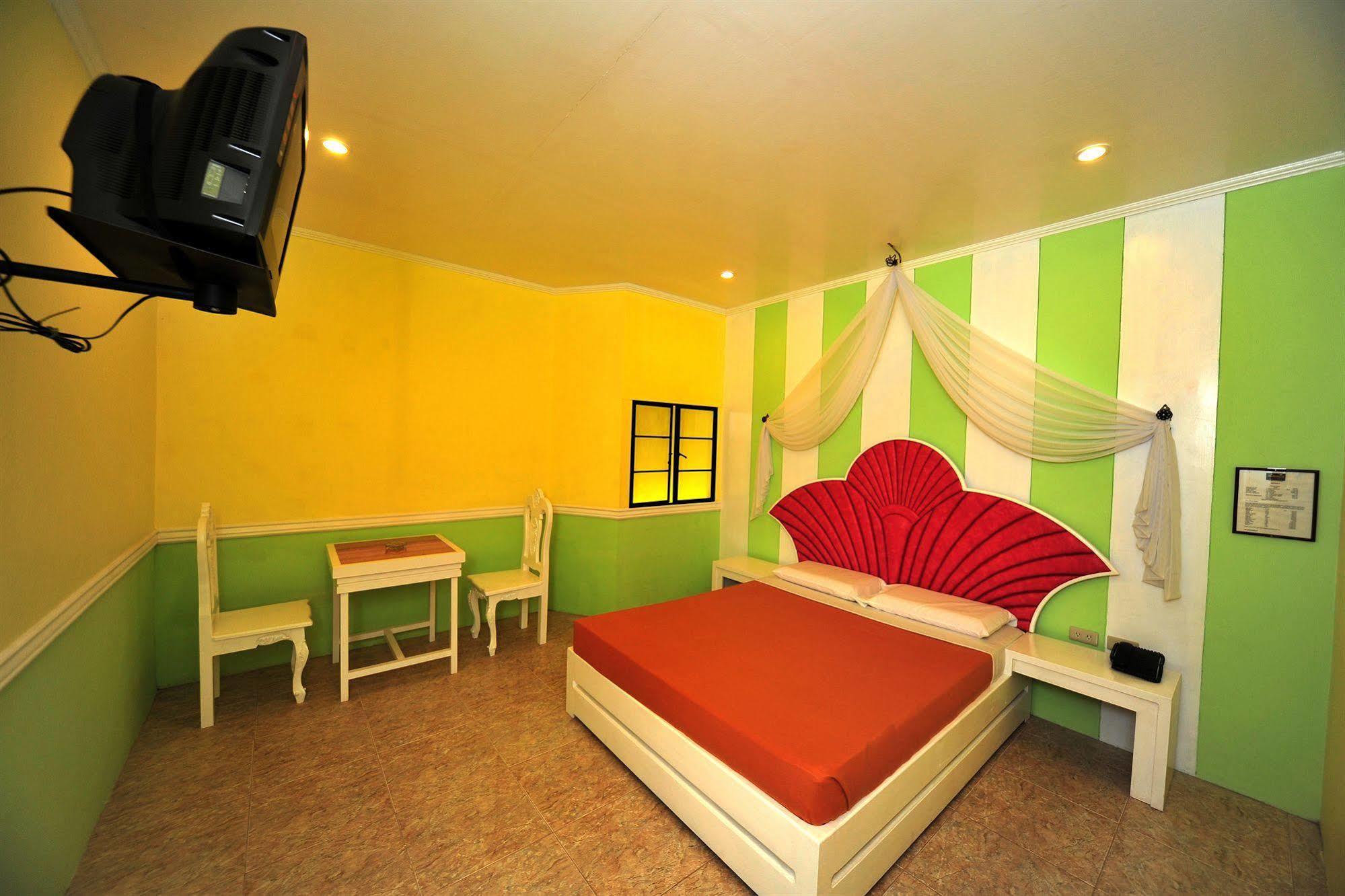 Hollywood Drive-In Hotel Baguio City Exteriér fotografie