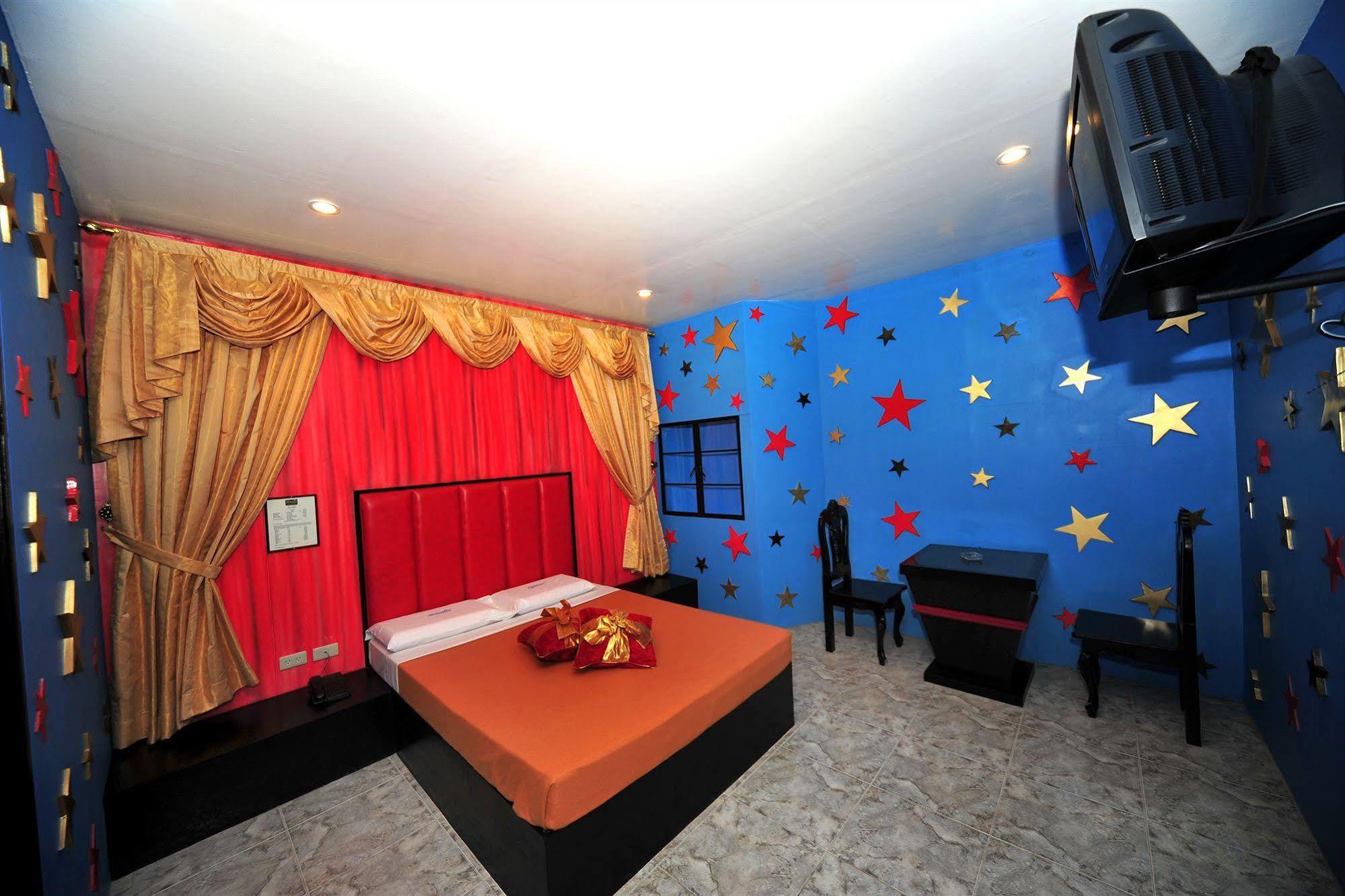 Hollywood Drive-In Hotel Baguio City Exteriér fotografie